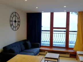 Duplex 2 pièces - 5 pers, balcon au sud, skis aux pieds, à 3 min du Transarc, village Charmettoger - FR-1-411-831